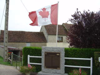 Saint Lambert sur dives : Canadian memorial / Memorial canadien