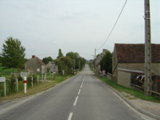 Saint Lambert sur dives : Main street (Trun to Chambois) / Route principale (Trun vers Chambois)